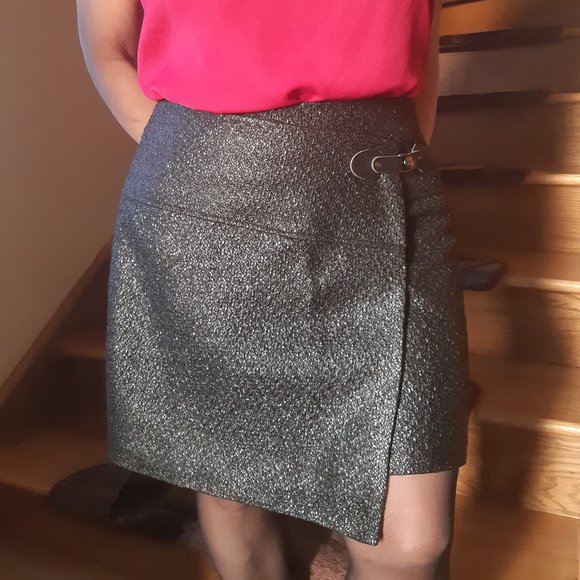 Tristan & Iseut Dresses & Skirts - 🌺2/$12🌺 Tristan wrap mini skirt